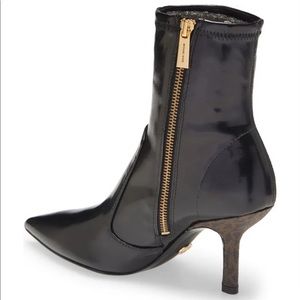 Shiloh Ankle Bootie
MICHAEL MICHAEL KORS